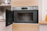 Indesit Microonde Da incasso MWI 6213 IX Stainless Steel Elettronico 22 Microonde + grill 750 Lifestyle perspective open
