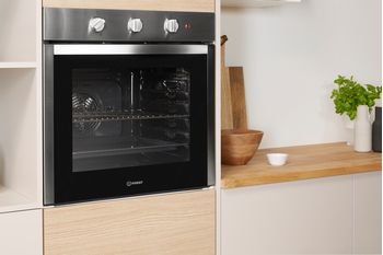 Indesit Forno Da incasso IFW 5530 IX Elettrico A Lifestyle perspective