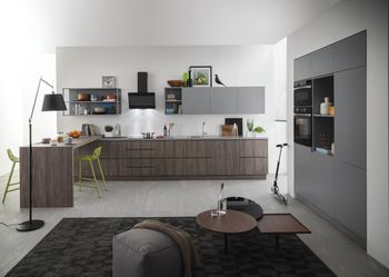 Indesit Microonde Da incasso MWI 4343 BL Nero Elettronico 31 Microonde + grill 1000 Lifestyle frontal