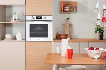 Indesit Forno Da incasso IFW 4844 H WH Elettrico A+ Lifestyle frontal