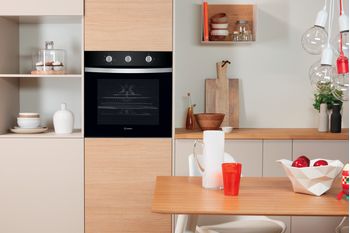 Indesit Forno Da incasso IFW 4534 H BL Elettrico A Lifestyle frontal