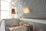 Indesit Congelatore A libera installazione OS 1A 300 H 2 Bianco Lifestyle perspective open