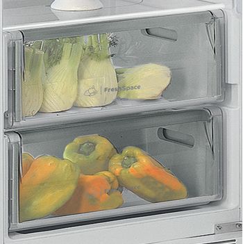 Indesit Frigorifero Da incasso INSZ 18011 Bianco Drawer