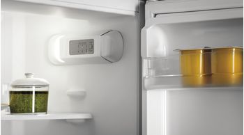 Indesit Combinazione Frigorifero/Congelatore Da incasso B 18 A1 D V E/I 1 Bianco 2 porte Control panel