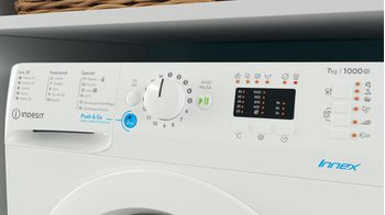 Indesit-Lavabiancheria-A-libera-installazione-BWA-71052X-W-IT-N-Bianco-Carica-frontale-E-Lifestyle-control-panel