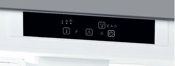 Indesit Combinazione Frigorifero/Congelatore Da incasso IND 401 Bianco 2 porte Control panel