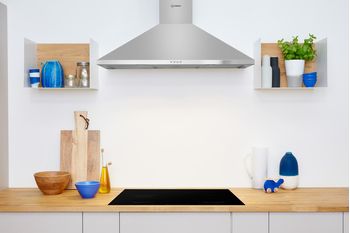 Indesit Cappa Da incasso IHPC 9.5 LM X Inox Montaggio a parete Meccanico Lifestyle frontal