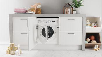 Indesit Lavabiancheria Da incasso BI WMIL 81284 EU Bianco Carica frontale C Lifestyle frontal open
