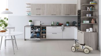 Indesit Lavastoviglie Da incasso DIO 3C24 AC E Totalmente integrato E Lifestyle frontal open