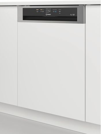 Indesit Lavastoviglie Da incasso DBE 2B19 A X Semi-integrato F Lifestyle perspective