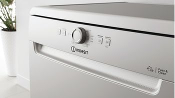 Indesit-Lavastoviglie-A-libera-installazione-DFE-1B19-S-A-libera-installazione-F-Lifestyle-control-panel