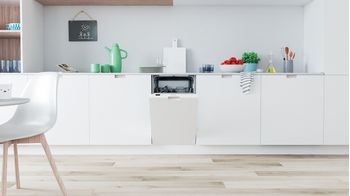 Indesit Lavastoviglie Da incasso DSIC 3M19 Totalmente integrato F Lifestyle frontal