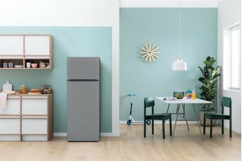 Indesit Combinazione Frigorifero/Congelatore A libera installazione I55TM 4110 S 1 Argento 2 porte Lifestyle frontal