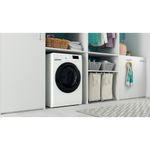 Indesit-Lavasciugabiancheria-A-libera-installazione-BDE-1071482X-WK-IT-N-Bianco-Carica-frontale-Lifestyle-perspective