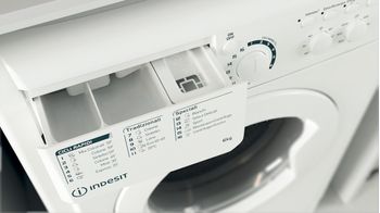 Indesit Lavabiancheria A libera installazione EWC 61051 W IT N Bianco Carica frontale F Drawer
