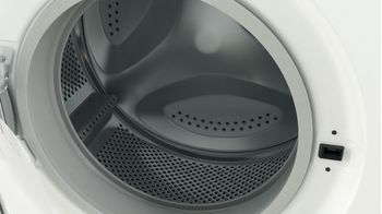 Indesit Lavabiancheria A libera installazione EWC 61051 W IT N Bianco Carica frontale F Drum
