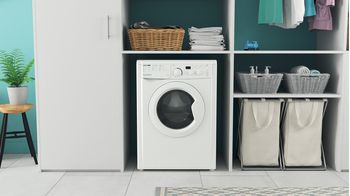 Indesit Lavabiancheria A libera installazione EWD 71052 W IT N Bianco Carica frontale E Lifestyle frontal