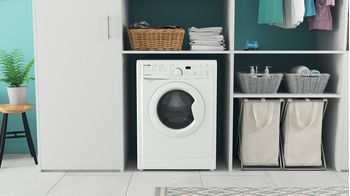 Indesit Lavabiancheria A libera installazione EWD 61051 W IT N Bianco Carica frontale F Lifestyle frontal