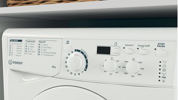 Indesit Lavabiancheria A libera installazione EWD 61051 W IT N Bianco Carica frontale F Lifestyle control panel