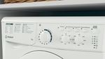 Indesit Lavabiancheria A libera installazione EWC 71252 W IT N Bianco Carica frontale E Lifestyle control panel