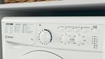 Indesit-Lavabiancheria-A-libera-installazione-EWC-71252-W-IT-N-Bianco-Carica-frontale-E-Lifestyle-control-panel