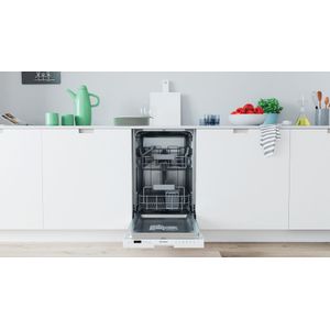 Lavastoviglie da incasso Indesit: slim, colore bianco - DSIC 3M19