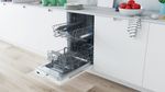 Indesit Lavastoviglie Da incasso DSIC 3M19 Totalmente integrato F Lifestyle perspective open