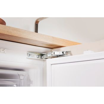 Indesit-Congelatore-Da-incasso-Z-A1-I-Acciaio-Lifestyle_Detail