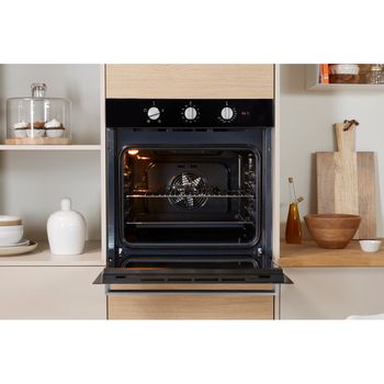 Indesit-Forno-Da-incasso-IFW-6230-BL-Elettrico-A-Lifestyle-frontal-open