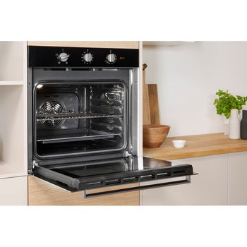 Indesit-Forno-Da-incasso-IFW-6230-BL-Elettrico-A-Lifestyle-perspective-open