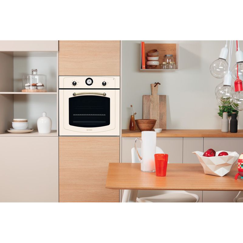 Indesit-Forno-Da-incasso-IFVR-800-H-OW-Elettrico-A-Lifestyle-frontal