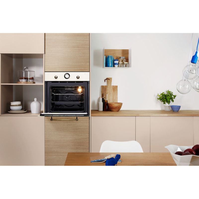 Indesit-Forno-Da-incasso-IFVR-800-H-OW-Elettrico-A-Lifestyle-frontal-open