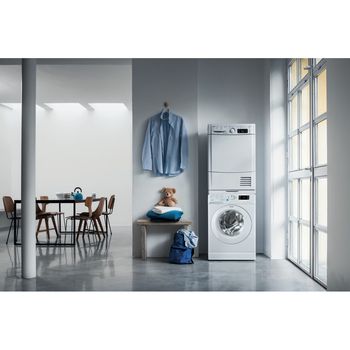 Indesit-Lavabiancheria-A-libera-installazione-BWE-71283X-W-IT-Bianco-Carica-frontale-A----Lifestyle-frontal