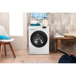 Indesit-Lavasciugabiancheria-A-libera-installazione-XWDE-961480X-WKKC-EU-Bianco-Carica-frontale-Lifestyle-frontal