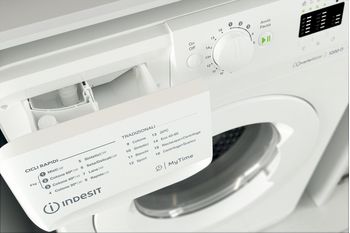 Indesit Lavabiancheria A libera installazione MTWA 81285 W IT Bianco Carica frontale B Drawer