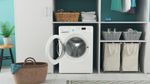 Indesit Lavabiancheria A libera installazione BWSA 7125X WV IT Bianco Carica frontale B Lifestyle frontal open