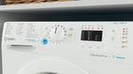 Indesit Lavabiancheria A libera installazione BWSA 7125X WV IT Bianco Carica frontale B Lifestyle control panel