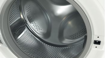 Indesit Lavabiancheria A libera installazione BWSE 7125X SV IT Bianco Carica frontale B Drum