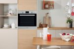Indesit Forno Da incasso IFW 65Y0 IX Elettrico A Lifestyle frontal