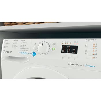 Indesit-Lavabiancheria-A-libera-installazione-BWSA-7125X-WV-IT-Bianco-Carica-frontale-B-Lifestyle-control-panel