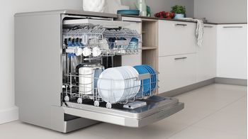 Indesit Lavastoviglie A libera installazione DFO 3T133 A F X A libera installazione D Lifestyle perspective open