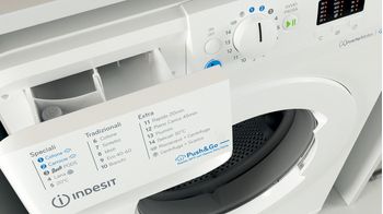 Indesit Lavabiancheria A libera installazione BWA 81295X WV IT Bianco Carica frontale B Drawer