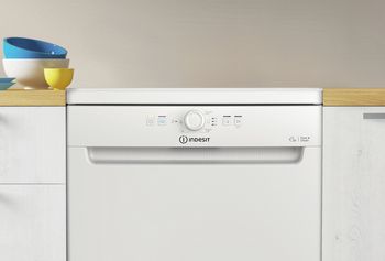Indesit Lavastoviglie A libera installazione D2F HK26 A libera installazione E Lifestyle control panel