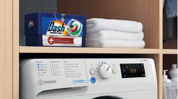 Indesit Lavabiancheria A libera installazione BWE 91498X WKV IT Bianco Carica frontale A Lifestyle control panel