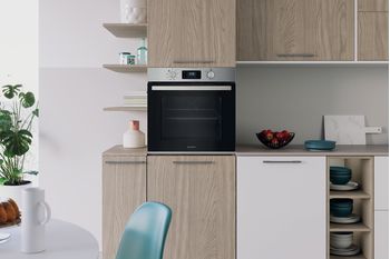 Indesit Forno Da incasso IO K55H X Elettrico A Lifestyle frontal