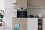 Indesit-Forno-Da-incasso-IO-K58HS-X-Elettrico-A--Lifestyle-frontal