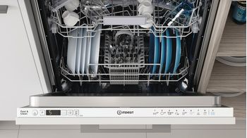 Indesit Lavastoviglie Da incasso IN2IFC14BN6 Totalmente integrato C Lifestyle control panel